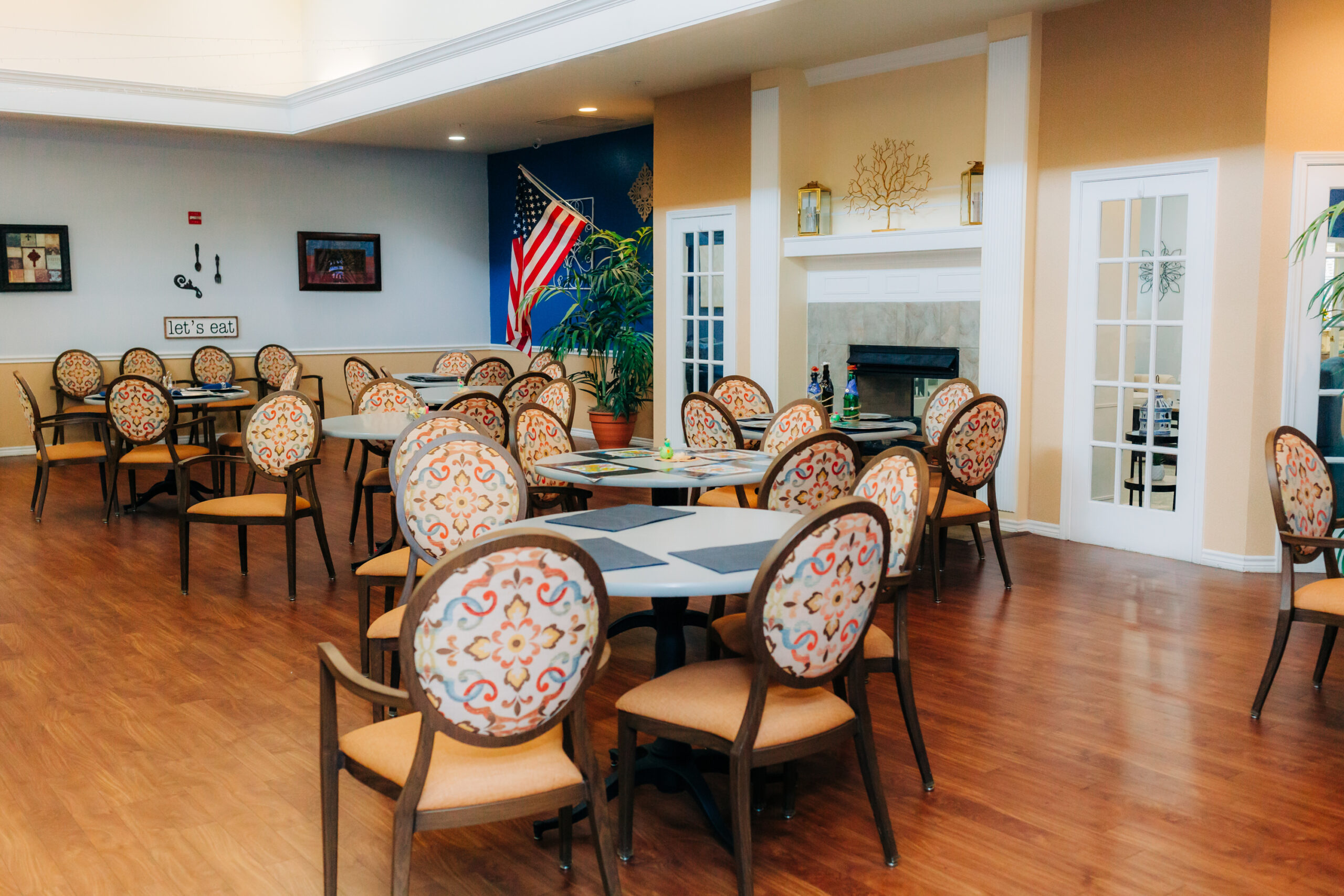 Autumn Oaks Dining Hall